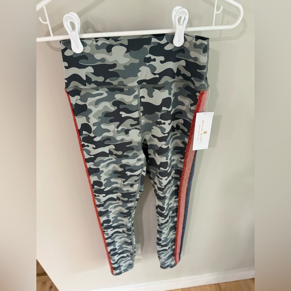 Spiritual Gangster Camo Print Glitter Striped Leggings - Size Medium - NWT - Picture 7 of 13